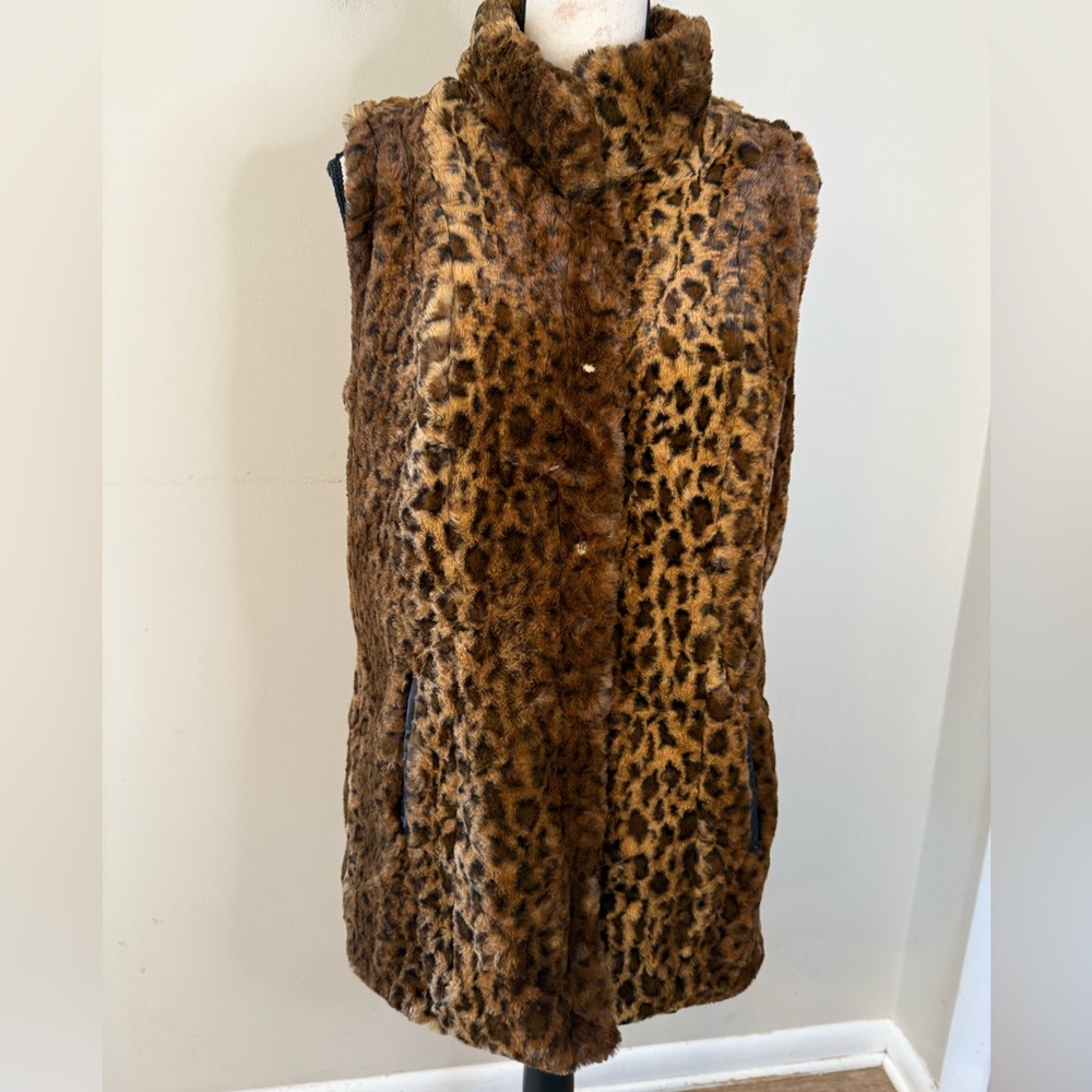 Passport 1962 leopard print faux fur vest zips pockets SZ SM
